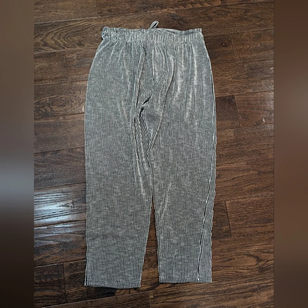 Caution to the Wind Pants Soft and Stretchy Vertical Stripes Black and White - Picture 3 of 6